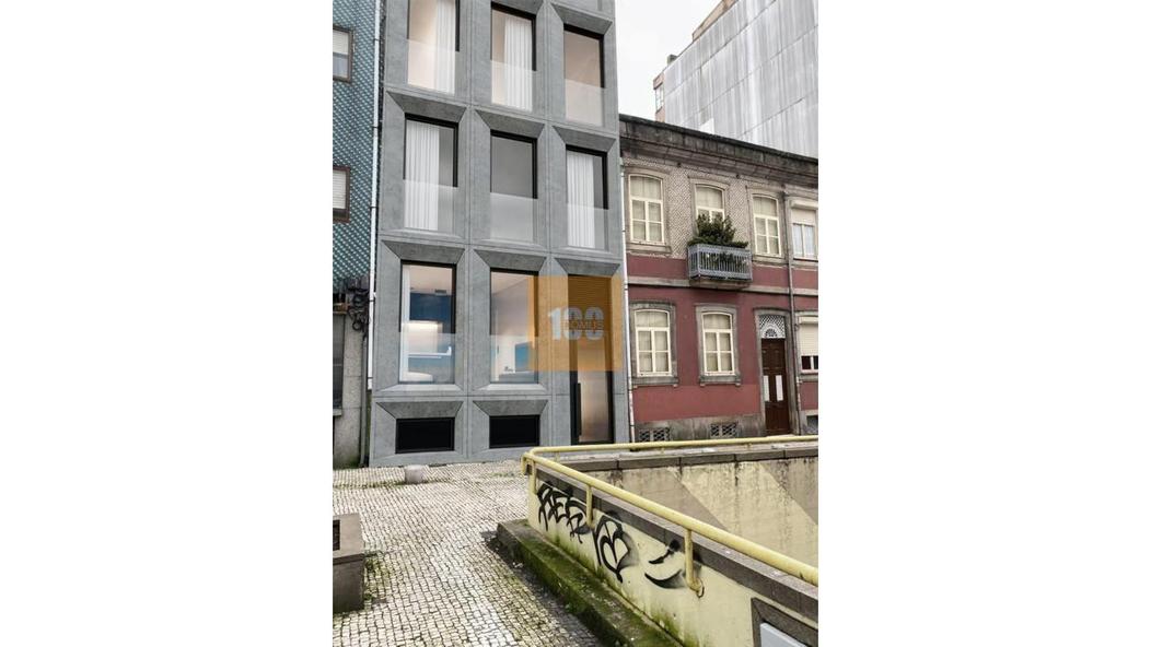 Apartamento T1+1 - Porto