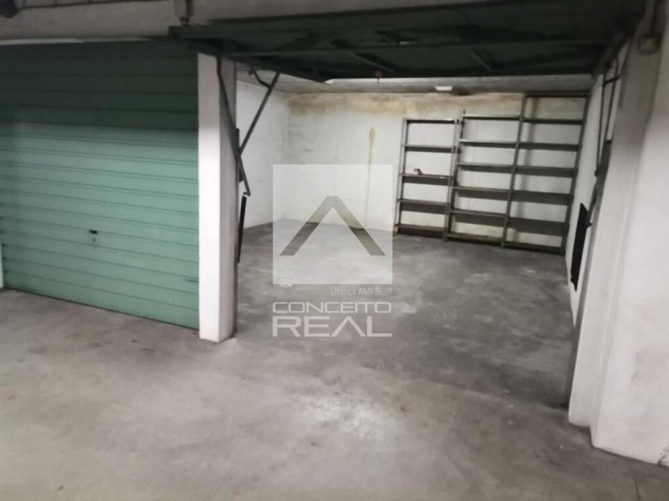 Garagem/Parqueamento - Vila Nova de Famalicão