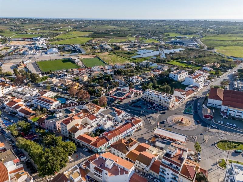 Prédio - Lagoa (Algarve)