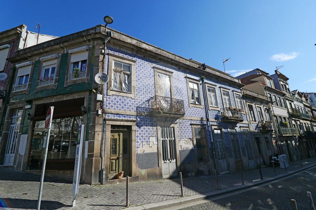 Prédio T0 - Porto