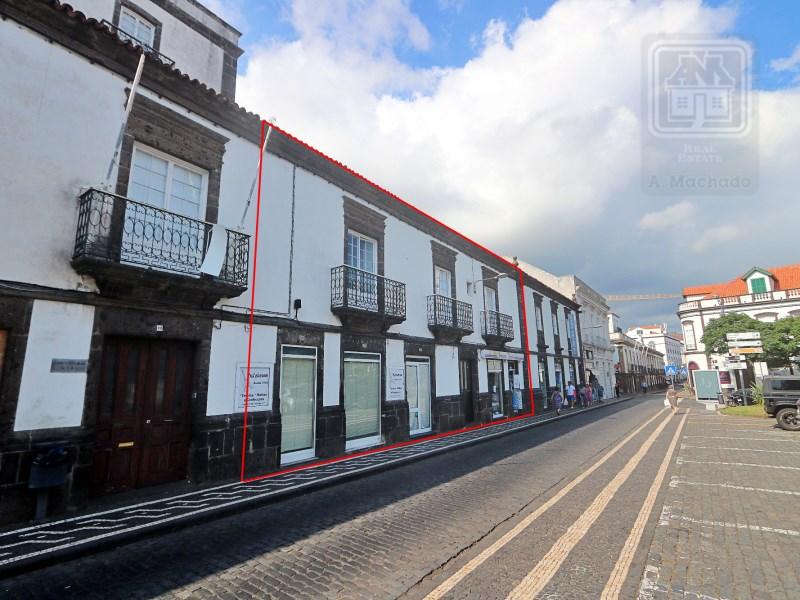 Moradia T5 - Ponta Delgada