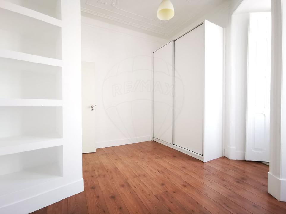 Apartamento T4 - Lisboa