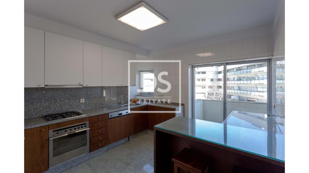 Apartamento T4 - Guimarães