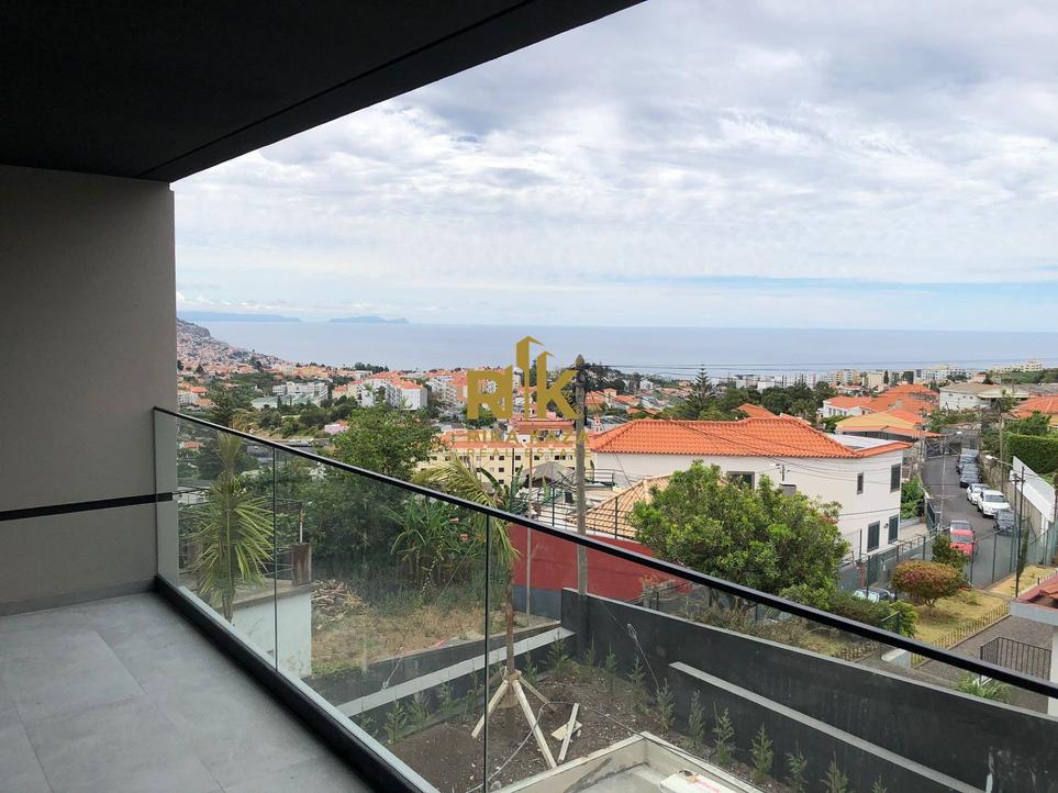 Apartamento T3 - Funchal