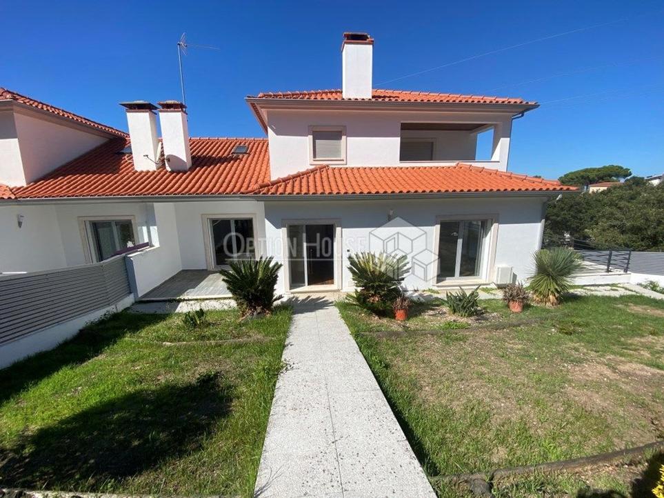 Apartamento T4 - Leiria