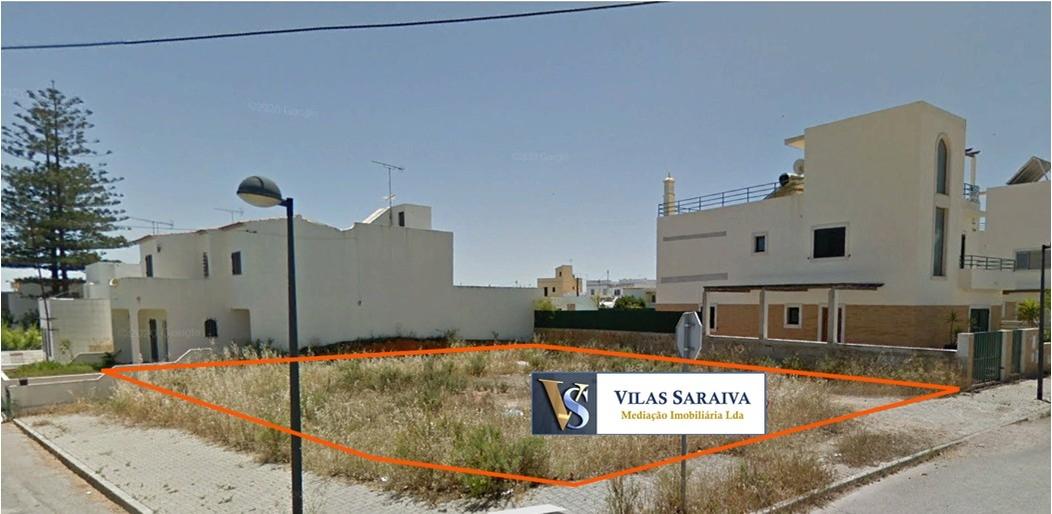 Lote de Terreno T4 - Olhão