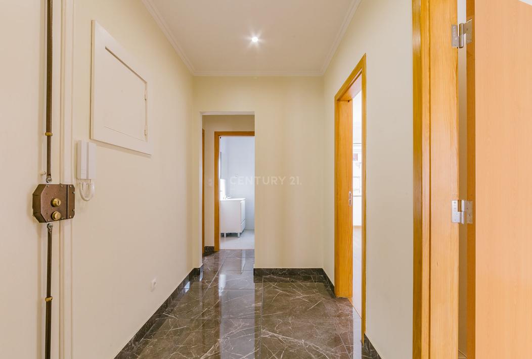 Apartamento T2 - Amadora