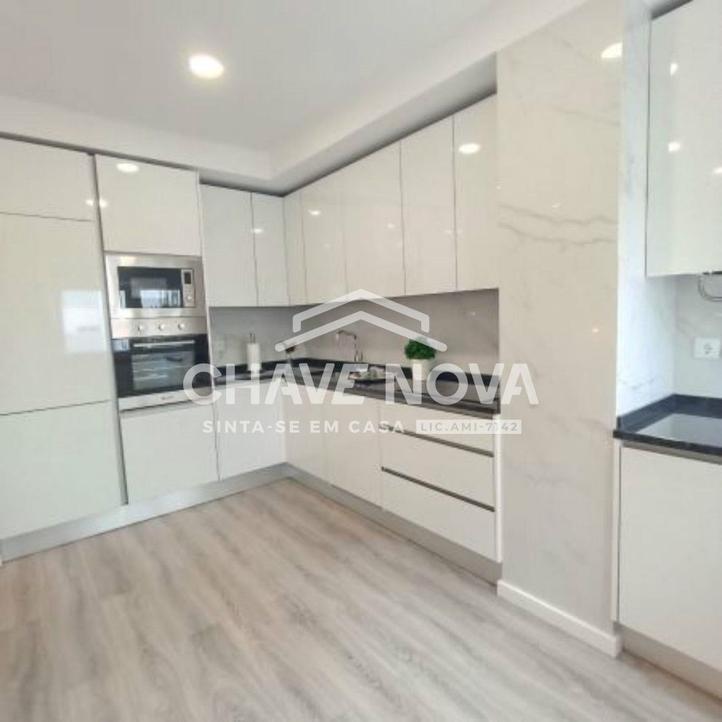 Apartamento T3 - Lisboa