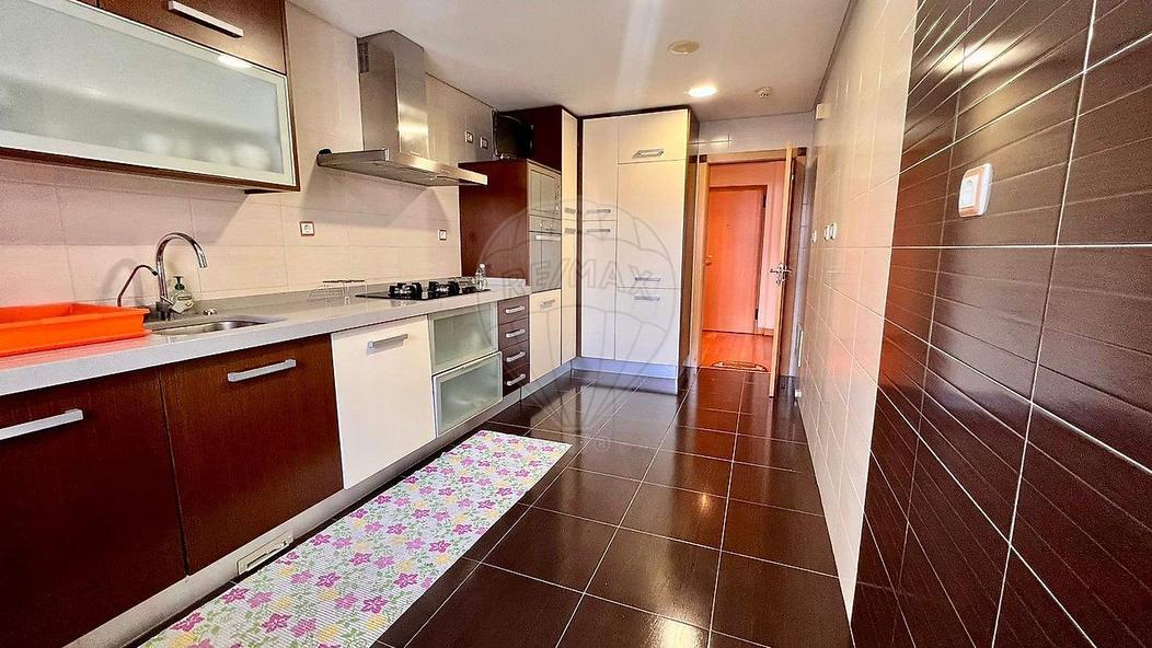 Apartamento T2 - Loures