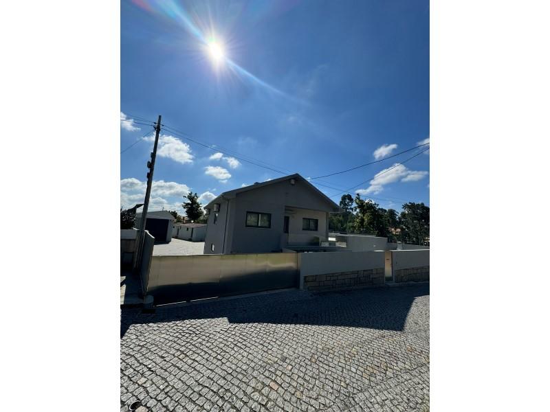 Moradia T4 - Vila Nova de Gaia